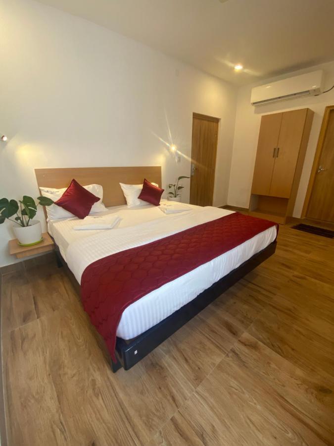 Hotel Bluestone Srikalahasti Extérieur photo