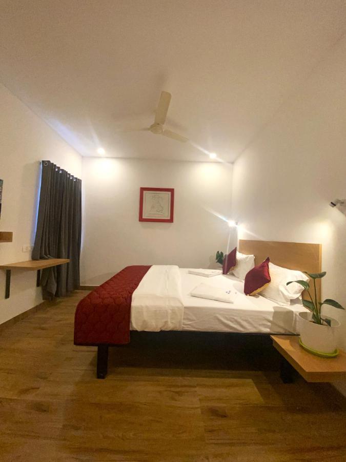 Hotel Bluestone Srikalahasti Extérieur photo
