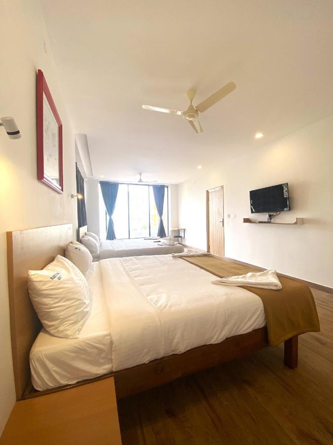 Hotel Bluestone Srikalahasti Extérieur photo